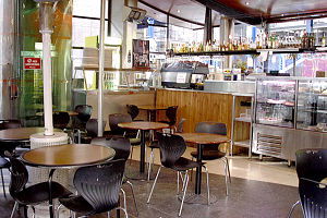 L'incontro - Pubs and Clubs 0