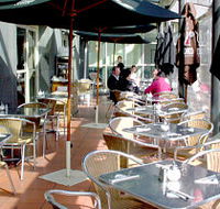 La Camera - Pubs and Clubs