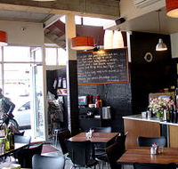 Red Tongue - Pubs and Clubs