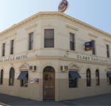 Clare Castle Hotel - Pubs and Clubs
