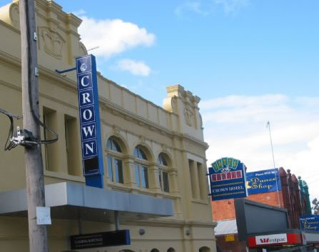 Crown Hotel Lilydale - Go Out 0