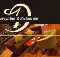 Daveys Hotel - Pubs and Clubs