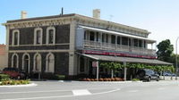 Royal Arms Hotel