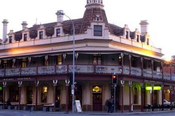 The Stag Hotel - Go Out 0