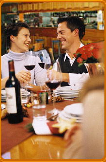 Lyndhurst Club Hotel - Pubs and Clubs 0