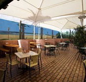 Kirra Beach Hotel - Go Out