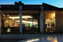 Wynn Vale SA Pubs and Clubs
