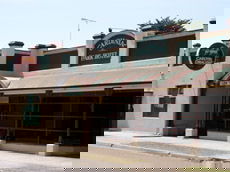 Beaconsfield VIC Pubs and Clubs