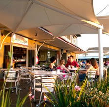 Belvedere Hotel - Pubs and Clubs 2