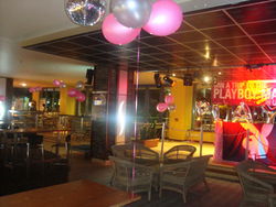 Swell Tavern - Pubs and Clubs 2