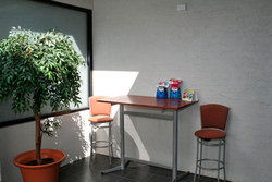 Leighoak Hotel - Pubs and Clubs 2