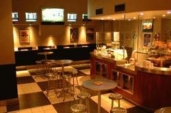 Regatta Hotel - Pubs and Clubs 3