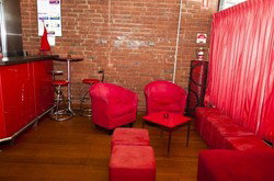 Reunion Bar - Pubs and Clubs 3