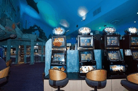 Boat House Tavern - Pubs and Clubs 7