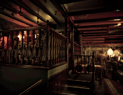 Swingin Safari - Pubs and Clubs 0