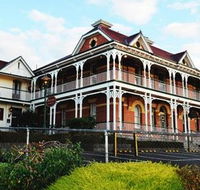 Old England Hotel - Go Out