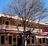 Seven Stars Hotel - Go Out