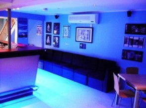 The Alibi Room - Pubs and Clubs 1