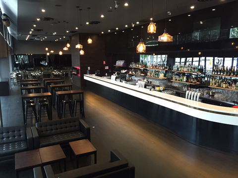 Watermark Docklands - Pubs and Clubs 2