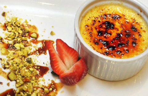 Macauleys Restaurant - Pubs and Clubs 3