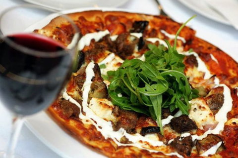 Macauleys Restaurant - Pubs and Clubs 4