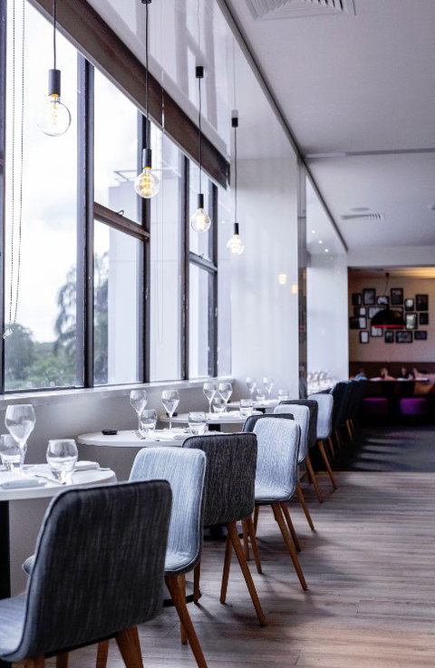 MRepublic Restaurant, Bar And Lounge - Pubs and Clubs 5