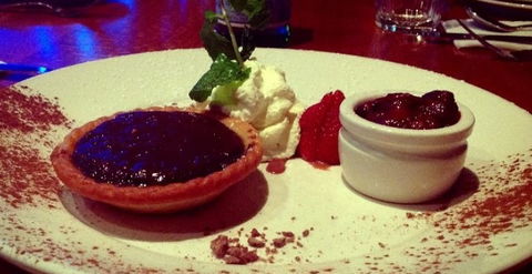 Bella Venezia Italian Restaurant & Bar - Pubs and Clubs 4