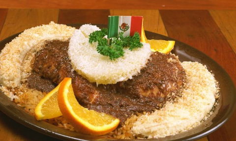 Montezuma's Mesa Noosa Heads - Pubs and Clubs 3