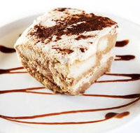 La Pochetta Broadbeach - Go Out