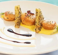 Glass Restaurant Marina Mirage - Pubs and Clubs