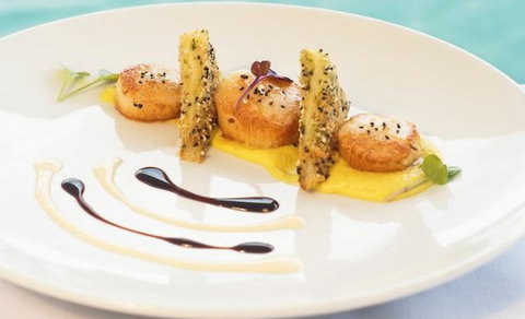 Glass Restaurant Marina Mirage - Pubs and Clubs 0