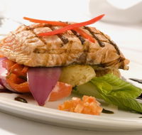 The Golden Ox - Pubs and Clubs