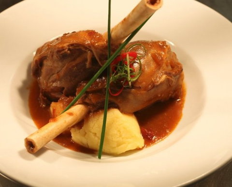 Garlic Clove Restaurant - Go Out 2