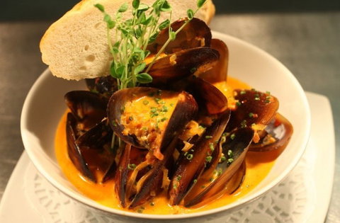 Garlic Clove Restaurant - Go Out 3