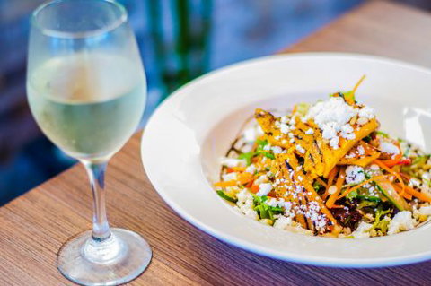 PAUL'S SEAFOOD ON GOUGER - Pubs and Clubs 0