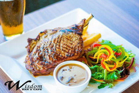 PAUL'S SEAFOOD ON GOUGER - Pubs and Clubs 1