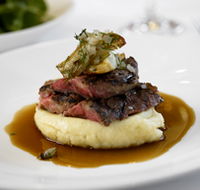 The Union Hotel - Uncorked Restaurant - Pubs and Clubs