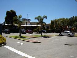Wanneroo Villa Tavern - Pubs and Clubs 0