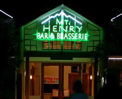 Mt Henry Tavern - Go Out 0
