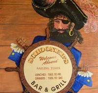 Schooners Bar  Grill - Pubs and Clubs
