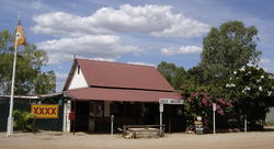 Daly Waters Historic Pub - Go Out 0