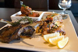 The Lounge Hotel - Pubs and Clubs 0