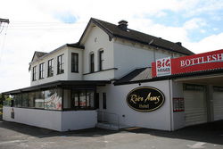 Gunns Plains TAS Pubs and Clubs