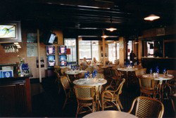 Indi Bar - Pubs and Clubs 0