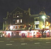 Captain Cook Hotel - Go Out