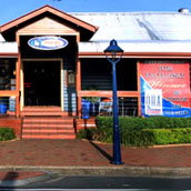 Samford Valley Hotel - Pubs and Clubs 1