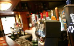 The New Albury Hotel - Go Out 1