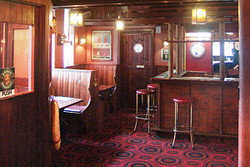 The Ocean Child Hotel - Pubs and Clubs 1