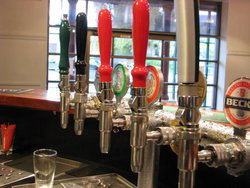 Mayfair Tavern & Bottleshop - Go Out 2