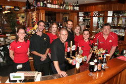Seven Mile Inn - Pubs and Clubs 3